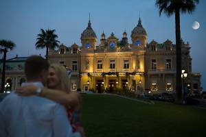 Aimen ASHUR - AIMEN ASHUR